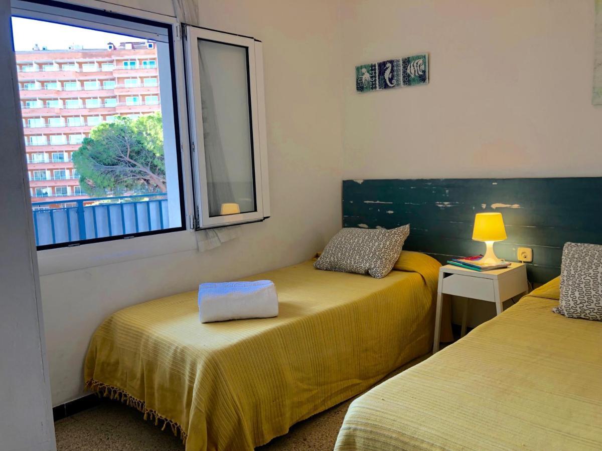 Apartamentos Aquarium. 150 Metros Playa. Roses Esterno foto