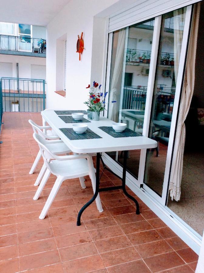 Apartamentos Aquarium. 150 Metros Playa. Roses Esterno foto
