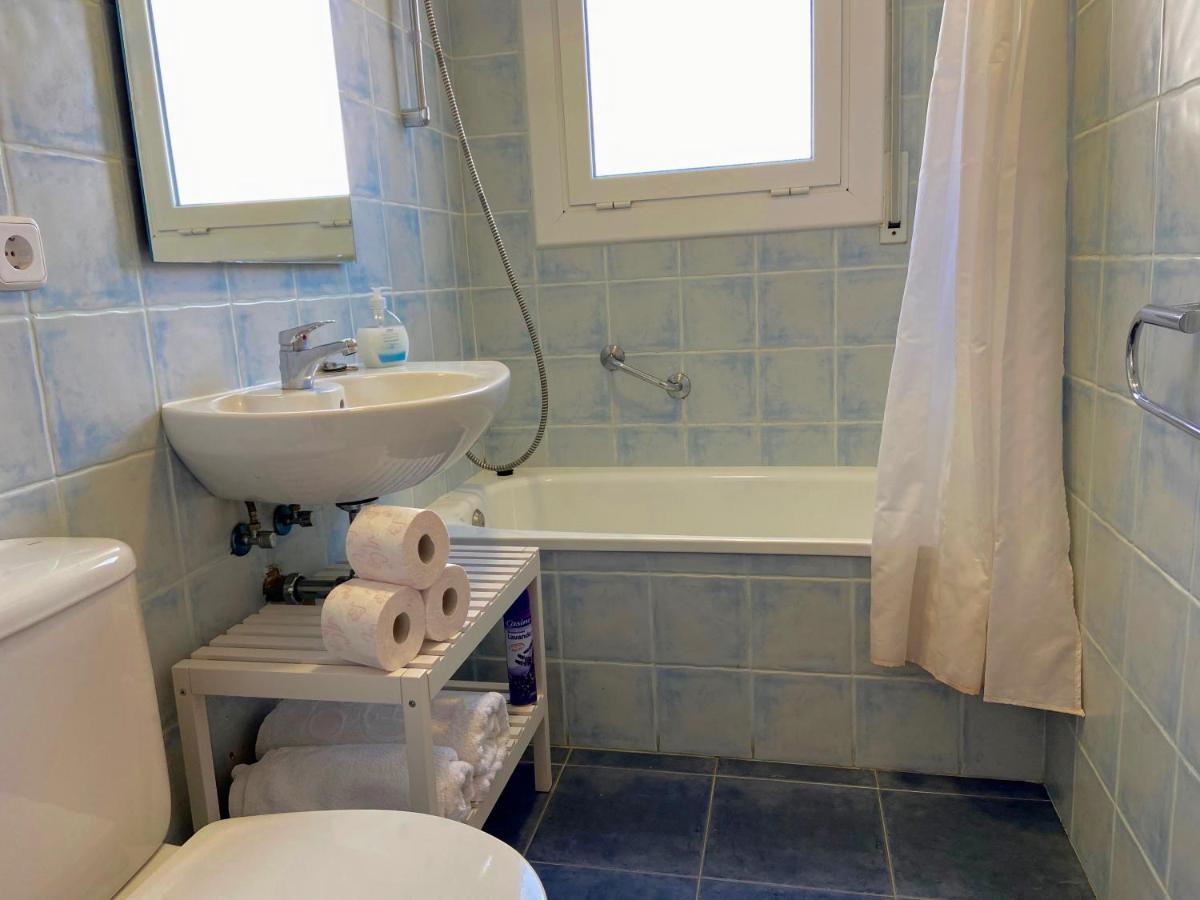 Apartamentos Aquarium. 150 Metros Playa. Roses Esterno foto